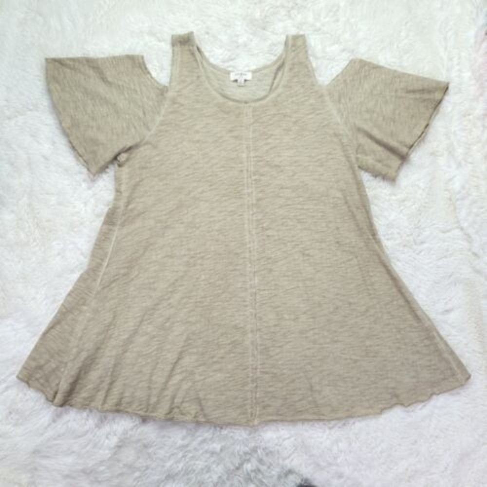 Umgee Tan Cold Shoulder Tunic Size M